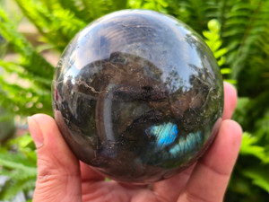 Labradorite Large Sphere “Stone for inner light” (77 mm 674 gm) Natural Polished Crystal Ball From Madagascar Decorative Valentines Day Gift