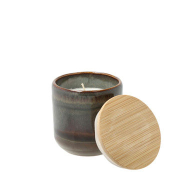 Iris Fragrance Citrus and Wood Candle