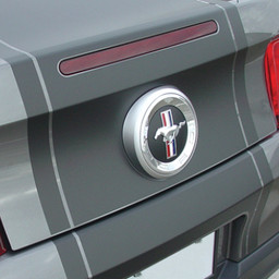 Ford Mustang Pony Center Stripe with hood scoop w/o spoiler - Rally - 10 thru 12 Ford Mustang Pony Center Stripe with hood scoop w/o spoiler - Rally - 10 thru 12
