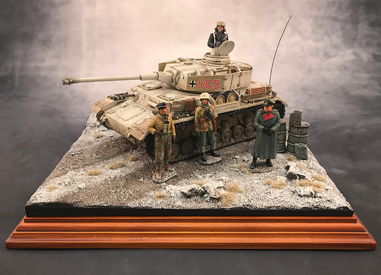 BAS003W Large Base (Winter)