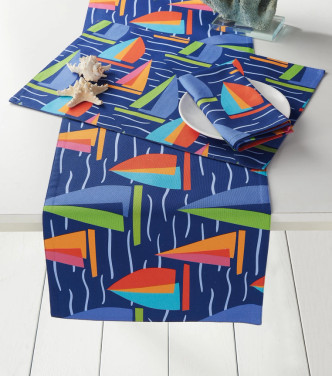 Full Sail Set of Four Colorful napkins with runner and placemats