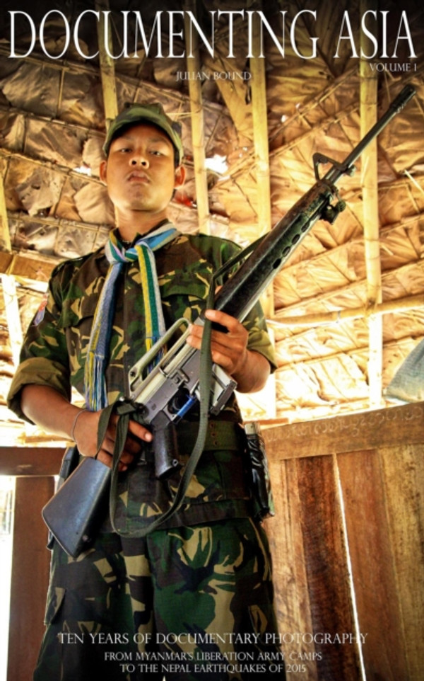 Documenting Asia Volume 1: Documenting Asia by Julian Bound