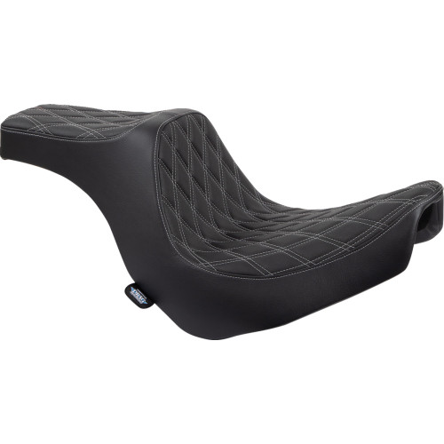 Drag Specialties Predator Iii Seat - Double Diamond - Black W/ Silver Stitching - Fl/Fx '18-'22 Drag Specialties Predator Iii Seat - Double Diamond - Black W/ Silver Stitching - Fl/Fx '18-'22