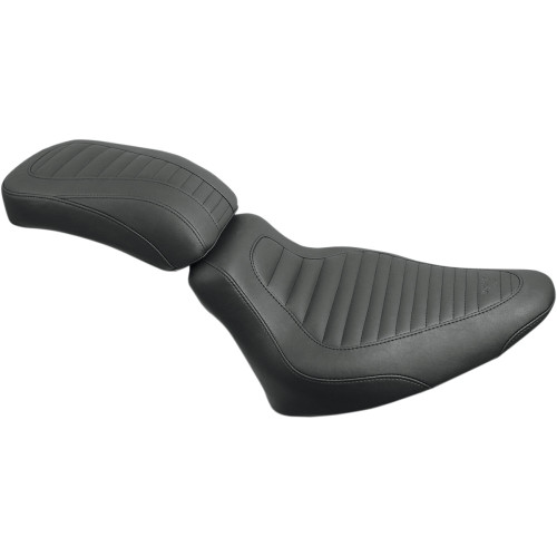 Mustang Tripper Solo Seat - Tuck And Roll 76736 Mustang Tripper Solo Seat - Tuck And Roll 76736