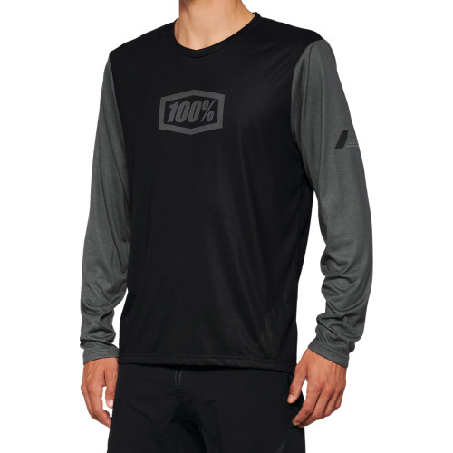 100% Airmatic Long-Sleeve Jersey - Black - Small 40019-00000 100% Airmatic Long-Sleeve Jersey - Black - Small 40019-00000