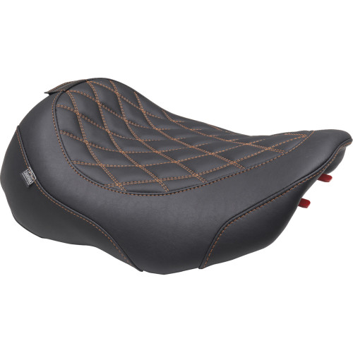 Mustang Wide Tripper Seat - Solo - Dark Brown/Mandarin Orange Stitching - Flt/Flh '23-'25 89503Mo Mustang Wide Tripper Seat - Solo - Dark Brown/Mandarin Orange Stitching - Flt/Flh '23-'25 89503Mo