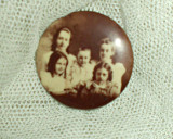 Vintage Victorian 1900 Celluloid Photo Pin Back 5 Girl Sisters