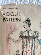 5584 Vogue Sewing Pattern 1940s Nightgown 2 Styles Small 