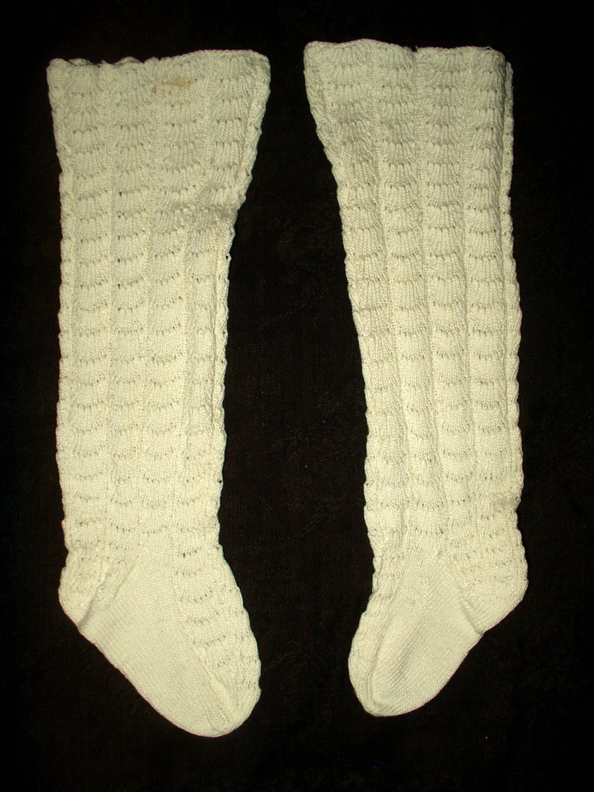 Victorian Child Hand Knitted Stockings 19th Century Hosiery White ...