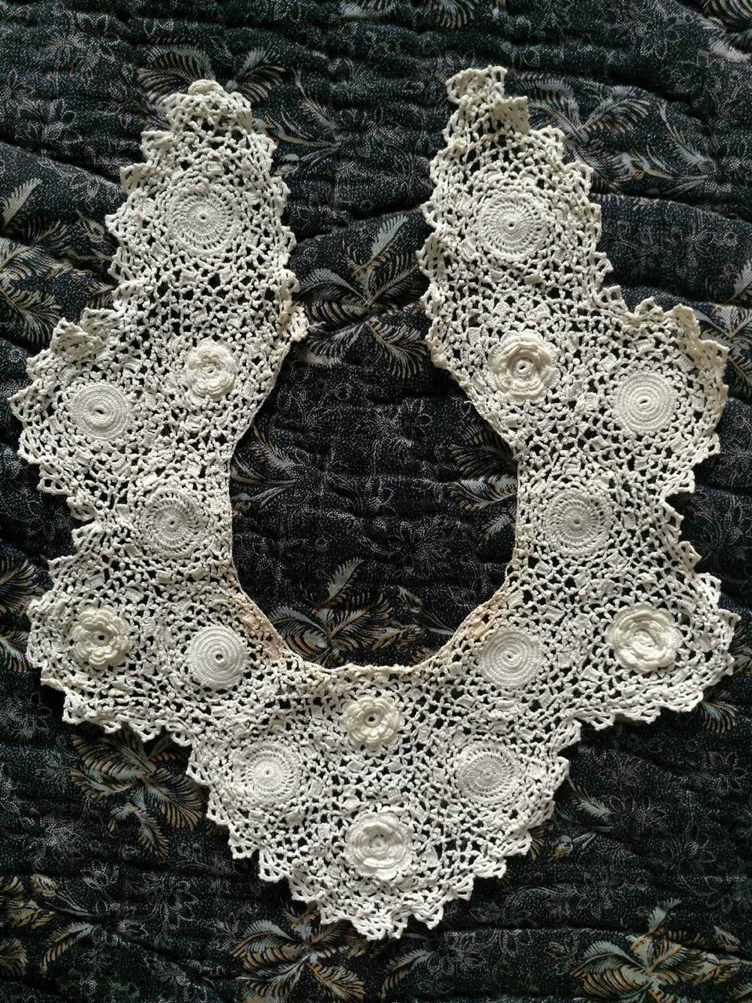 Irish Crochet Rose Lace Collar Pattern for Girls Misses
