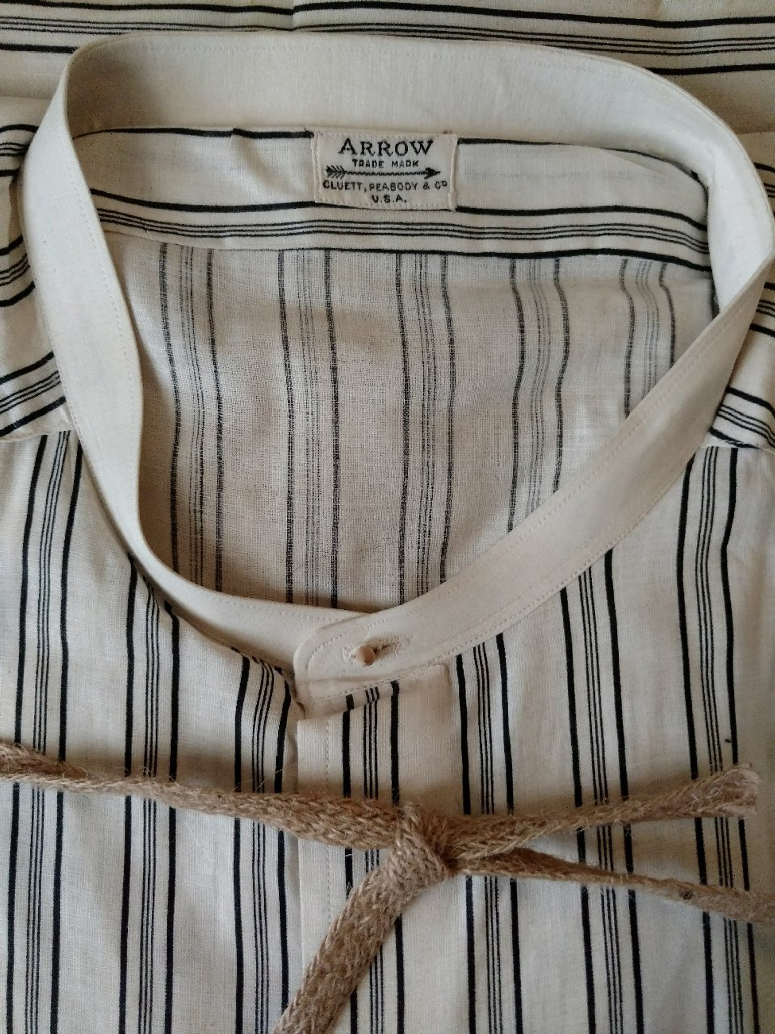 Vintage Men Old Stock Arrow Collarless Shirt Cotton White Black