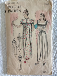 5584 Vogue Sewing Pattern 1940s Nightgown 2 Styles Small 