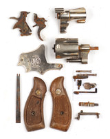 Smith & Wesson 10-5 Parts Kit (E7JY)
