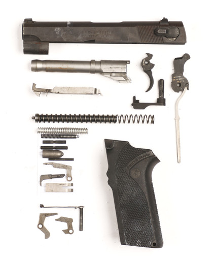 Smith & Wesson 915