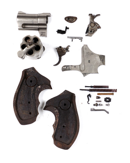 Taurus 805