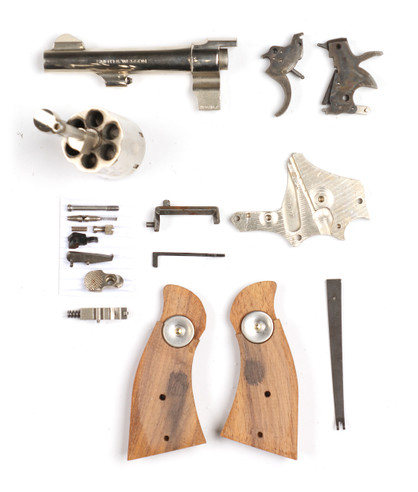 Smith & Wesson 10-7 Parts Kit (FP5H)