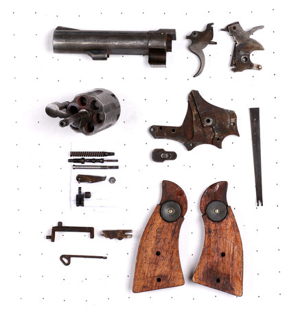 Smith & Wesson 10-8 Revolver Parts Kit (92W3)