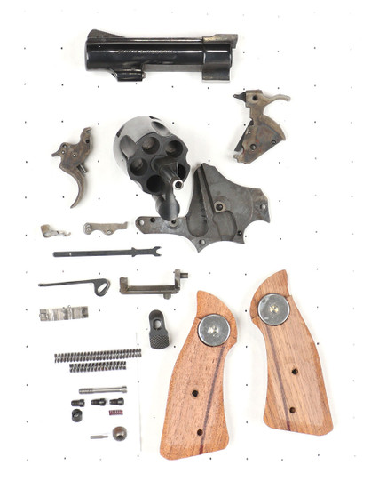 Smith & Wesson 36-1 (HN28)