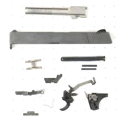 Smith & Wesson SW40F (4VFG)