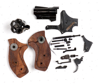 Taurus 85 Revolver Parts Kit (F63D)