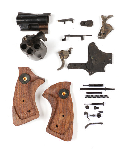 Taurus 85 Parts Kit (Y4V4)