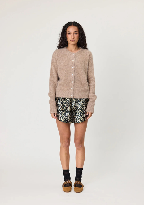Remain | Morgan Cardi - Latte