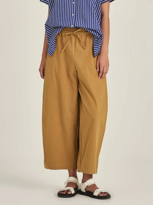 Sills & Co | Harriet Barrel Pant - Pistachio