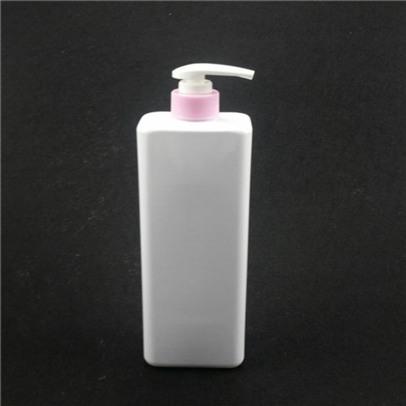 900ml Plastic Shampoo Bottle with Pump 900ml Plastic Shampoo Bottle with Pump