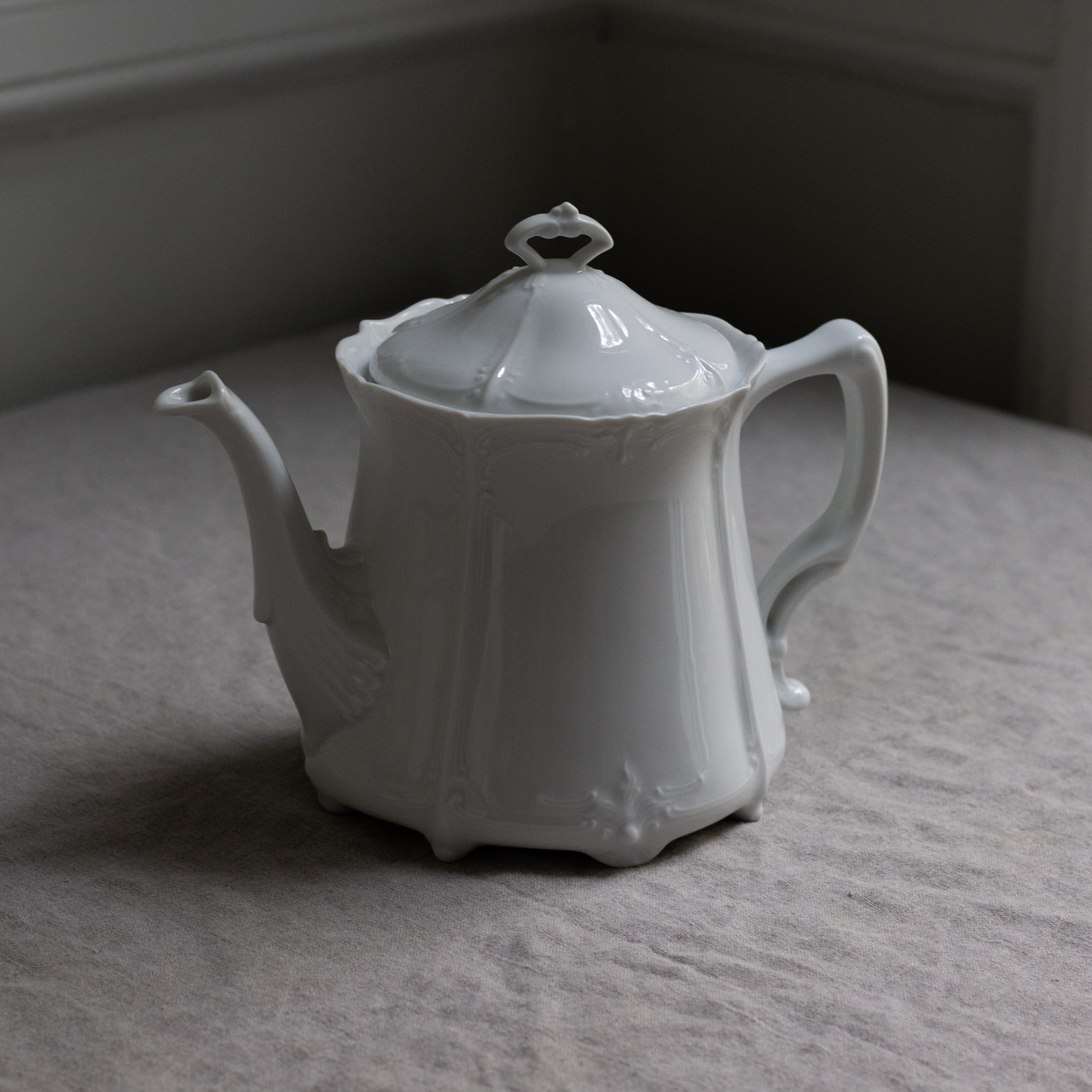 Baronesse Porcelain Teapot