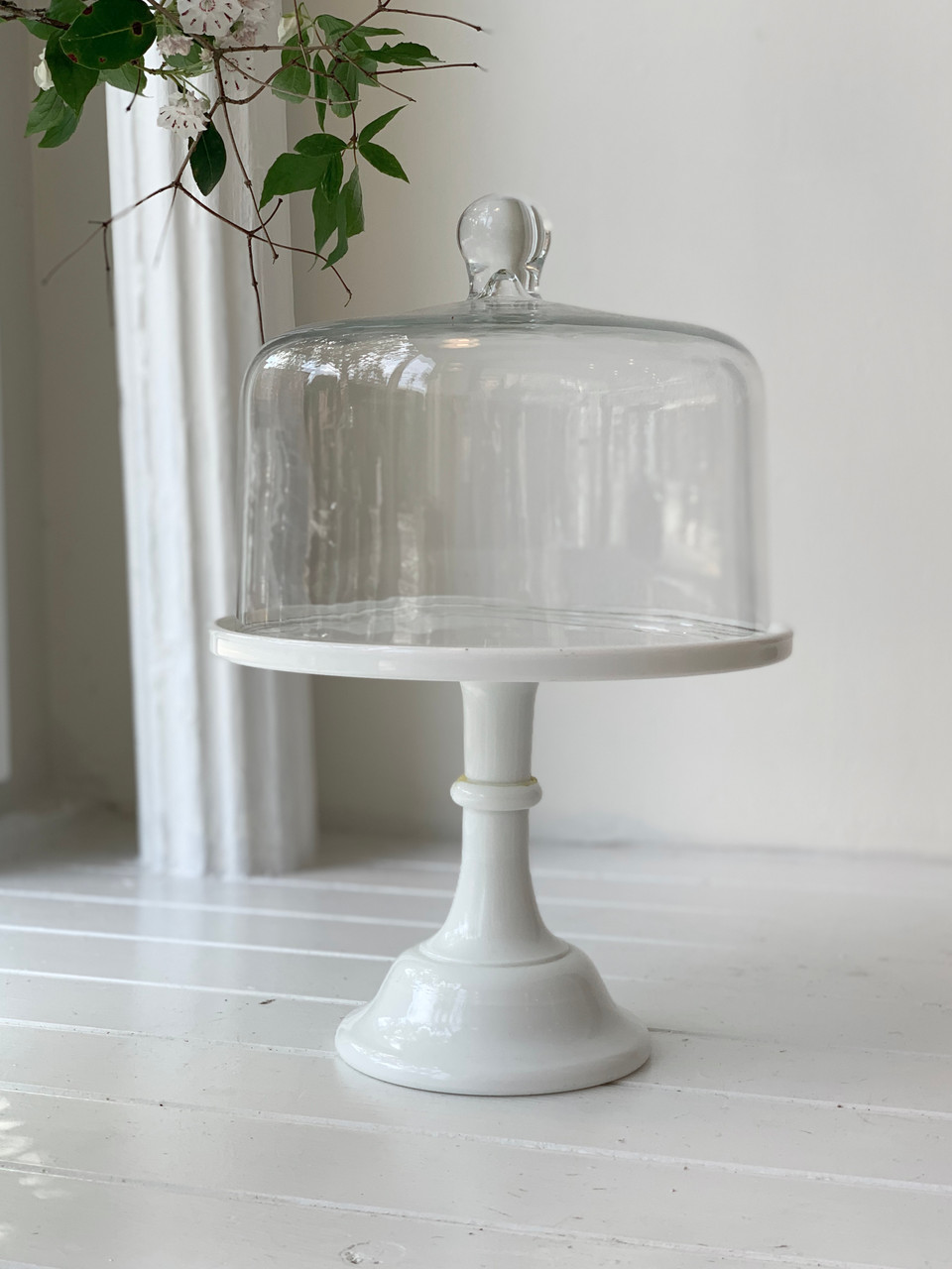 C) Vintage Dome Covered Glass Pedestal Cake Stand, Circular Design | eBay