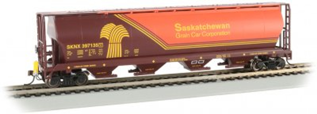 Bachmann 73802 HO Cylindrical Grain Hopper with FRED - Saskatchewan
