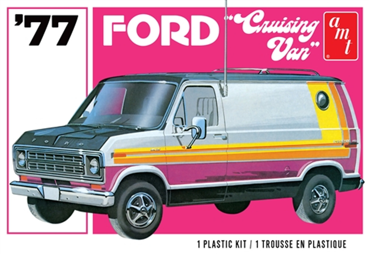 AMT 1108 1/25 1977 Ford Cruising Van Plastic Model Kit