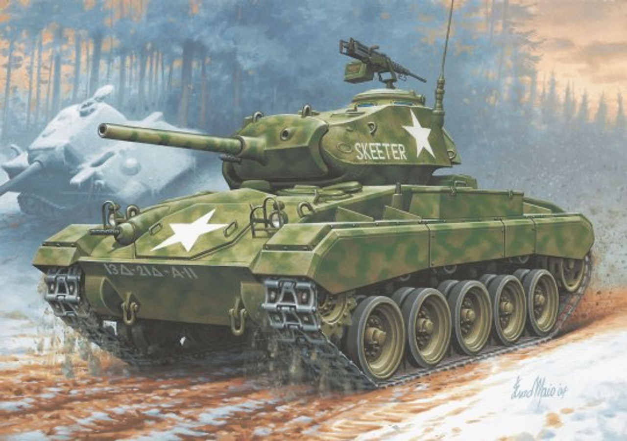 Revell 03323 1/76 M24 Chaffee Plastic Model Kit