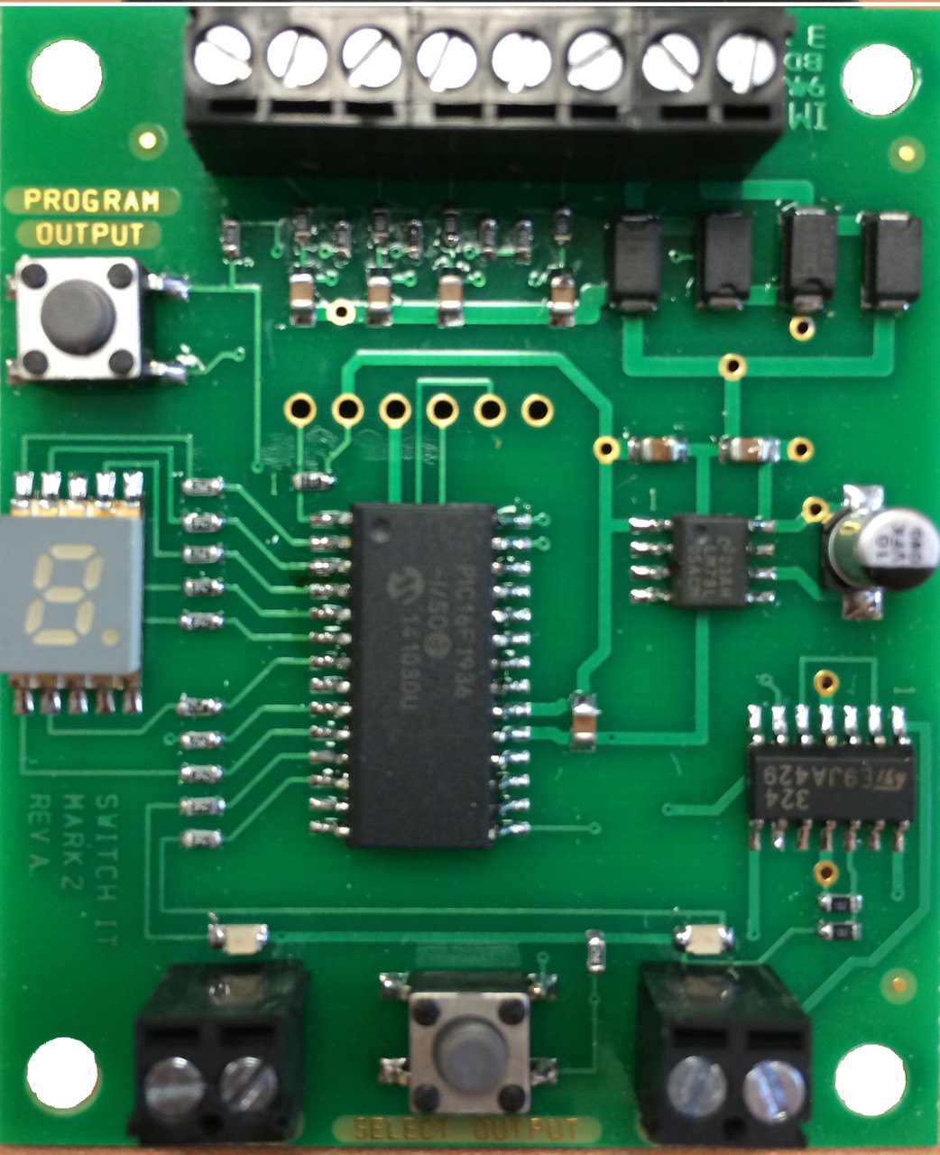NCE 05240154 SwitchIt Mk2 accessory decoder, controls 2 Tortoise switch machines
