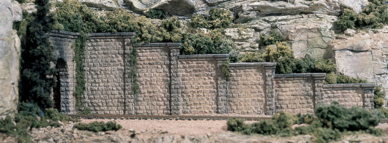 Woodland Scenics C1159 Cut Stone Retaining Wall - N Scale