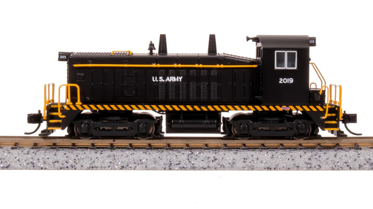 Broadway Limited 7527 N EMD SW Paragon4 Sound/DC/DCC Locomotive - USAX #2034 Black w/US Army