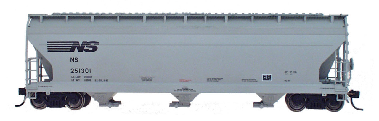 InterMountain Railway 67053-11 N ACF 4650 Cubic Ft. 3-Bay Hopper - Norfolk Southern #251139