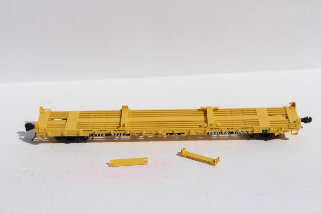 Jacksonville Terminal 777001 N Pullman Standard TrailerTrain Logo 60' Flatcar - Un Weathered #90574