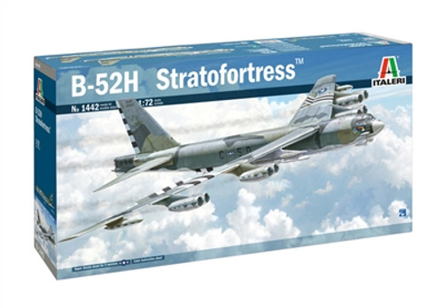Italeri 1442 1/72 B-52H "Stratofortress" Plastic Model Kit