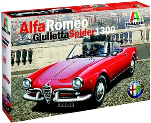 Italeri 3653 1/24 Giulietta Spider 1600 Plastic Model Kit