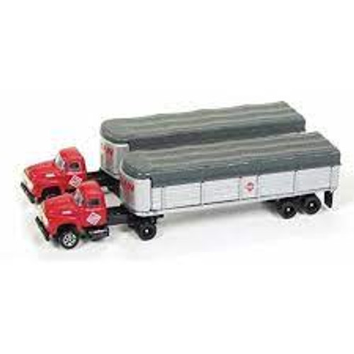 Classic Metal Works 51169 N McLean Trucking Ford Covered Wagon 2-Pack