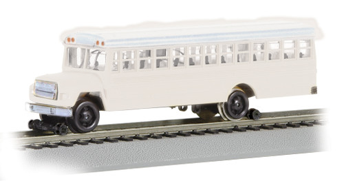 Bachmann 46215 Ho Bus w/High Railers - White