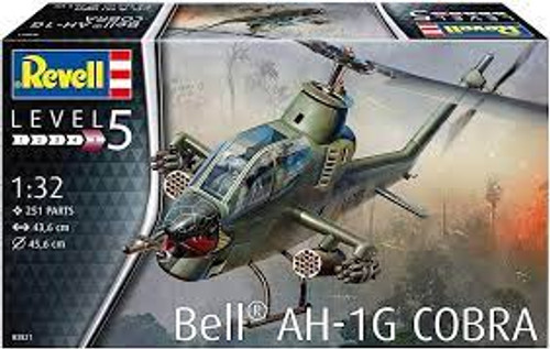 Revell 03821 1/32 AH-1G Cobra Plastic Model Kit