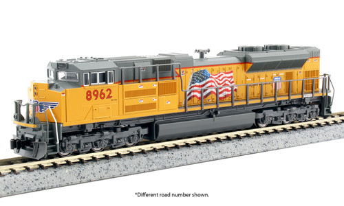 Kato 176-8529 N EMD SD70ACe Nose Headlight Version - Union Pacific  #8983