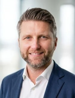 Martin L - Business Broker