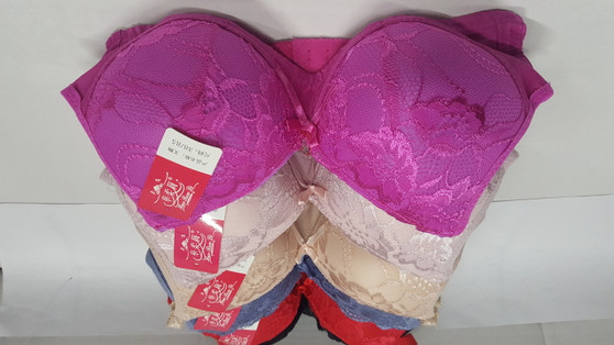 Full Figure Bra with underwire support and round hook straps.