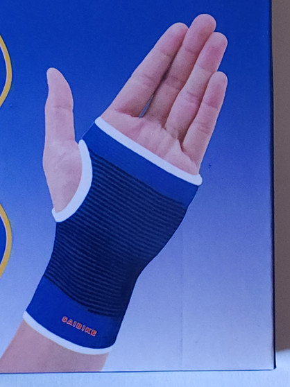 Compression support for sports, gym, or daily routine tasks.
