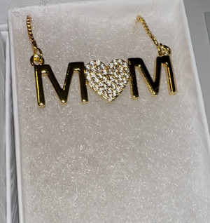 Love Mom Necklace