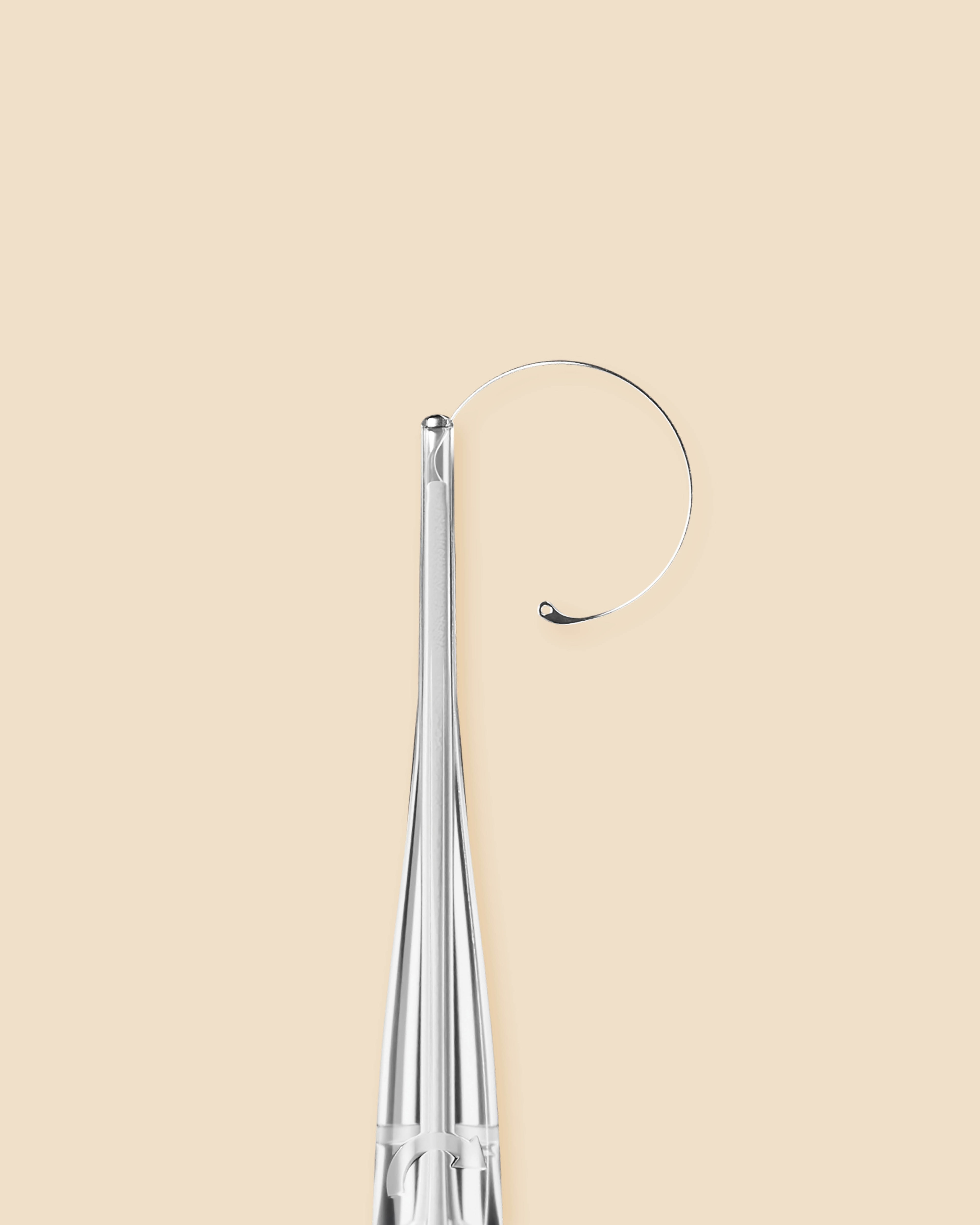 CTR coming out of tip Ringject, beige background