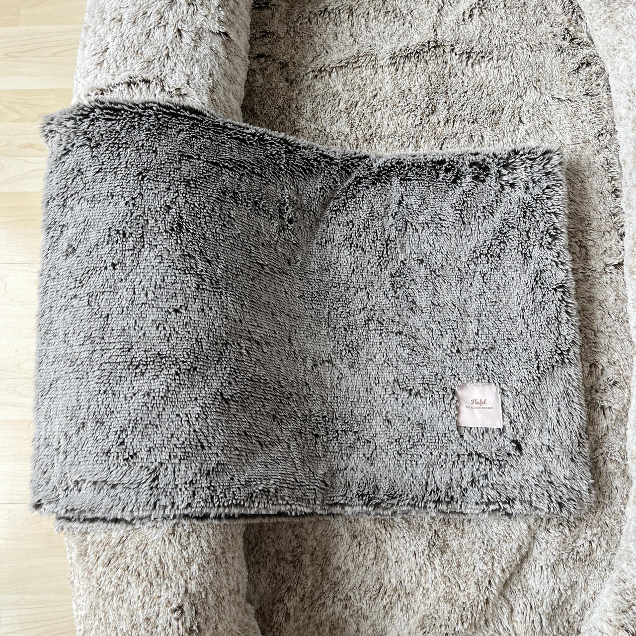 Jurgen Nefzger: Fluffy Clouds ユルゲン・ネフツガー UGG® Nikia Crochet UGGfluff Jacket for Women | UGG®